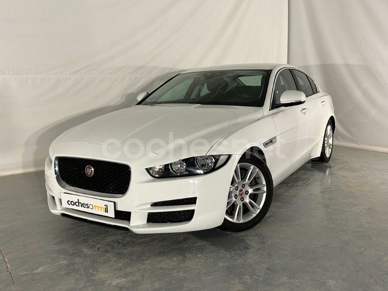 Blanco Usado 2016 Jaguar XE Berlina | 13.990 € (Precio justo) - Imagen 1/4