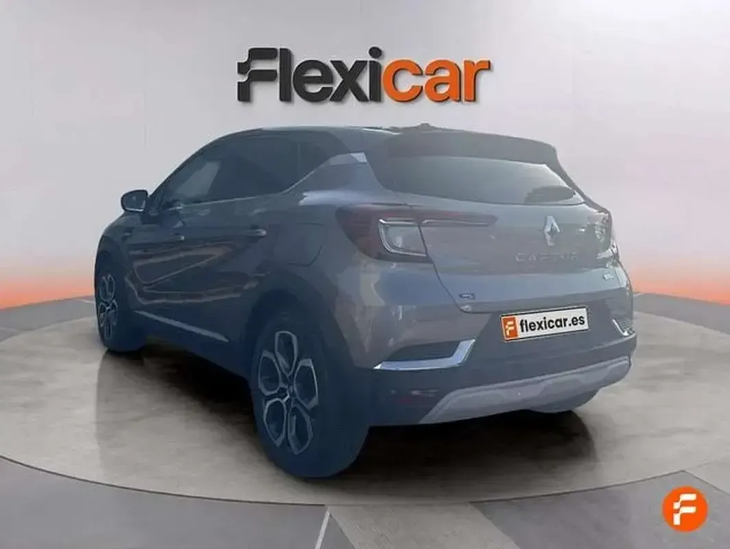 Usado Renault Captur 92 CV (67 kW) 2020 Gris SUV
