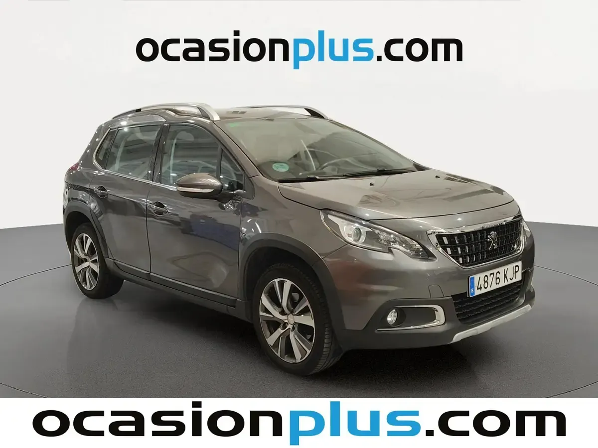 Usado Peugeot 2008 Allure 110 CV (80 kW) 2018 Gris SUV