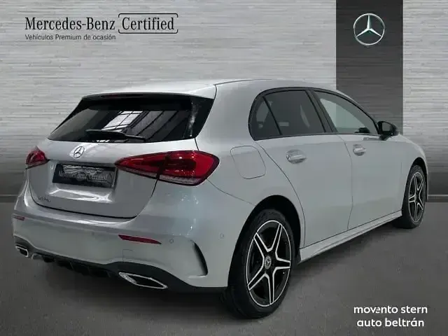 Usado Mercedes A250 AMG line 218 CV (160 kW) 2023 Gris Berlina