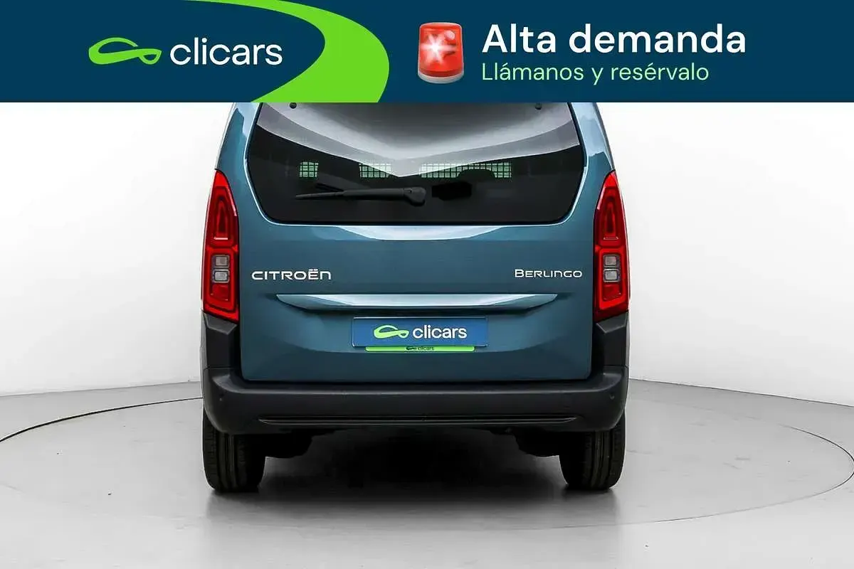 Usado Citroën Berlingo 102 CV (75 kW) 2024 Azul Monovolumen
