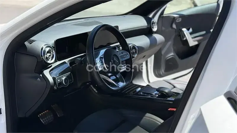Usado Mercedes A200 150 CV (110 kW) 2020 Blanco Berlina
