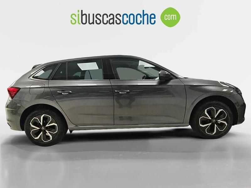 Nuevo Skoda Scala Selection 115 CV (84 kW) 2026 Gris/plata Utilitario