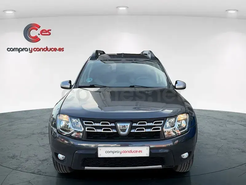 Usado Dacia Duster Ambiance 109 CV (80 kW) 2016 Gris / plata SUV