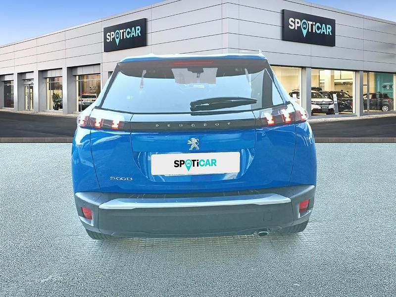Usado Peugeot 2008 Allure 130 CV (95 kW) 2022 Azul SUV