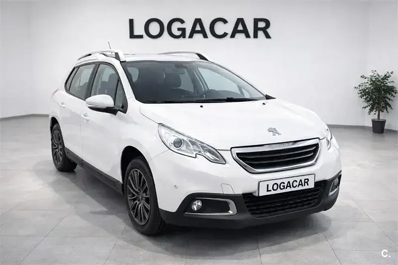 Usado Peugeot 2008 Active 92 CV (67 kW) 2014 Blanco SUV