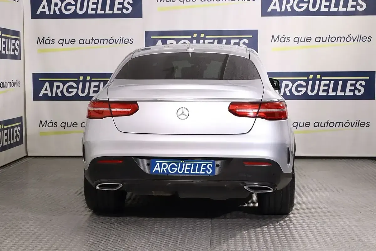 Usado Mercedes GLE350 AMG line 258 CV (189 kW) 2016 Plateado SUV