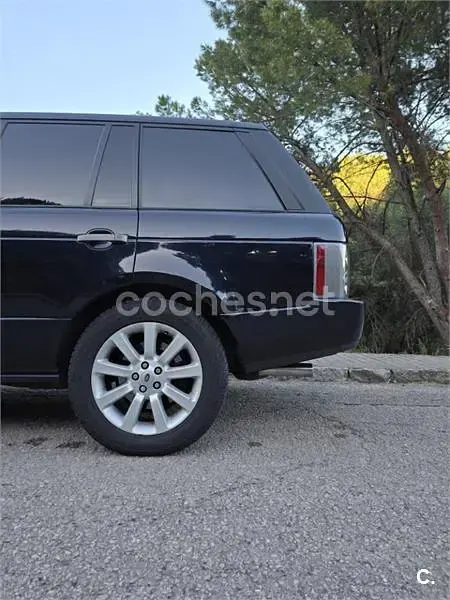 Begagnad Land Rover Range Rover 396 HK (291 kW) 2006 Blå SUV