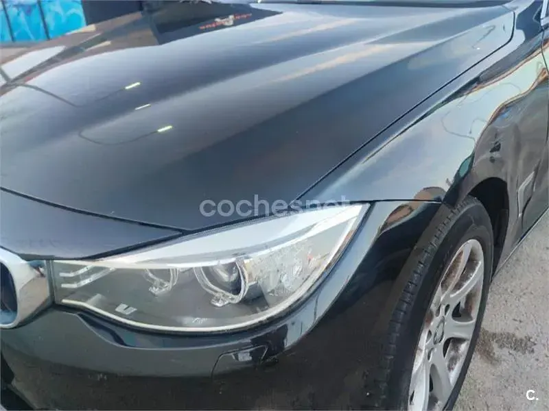 Usado BMW 318 150 CV (110 kW) 2018 Negro Berlina