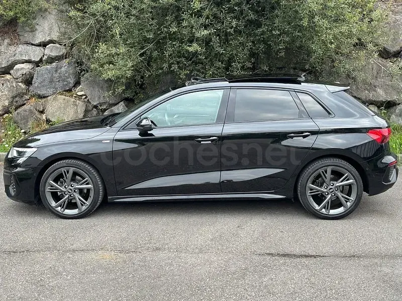 Usado Audi A3 S-Line 150 CV (110 kW) 2021 Negro Berlina