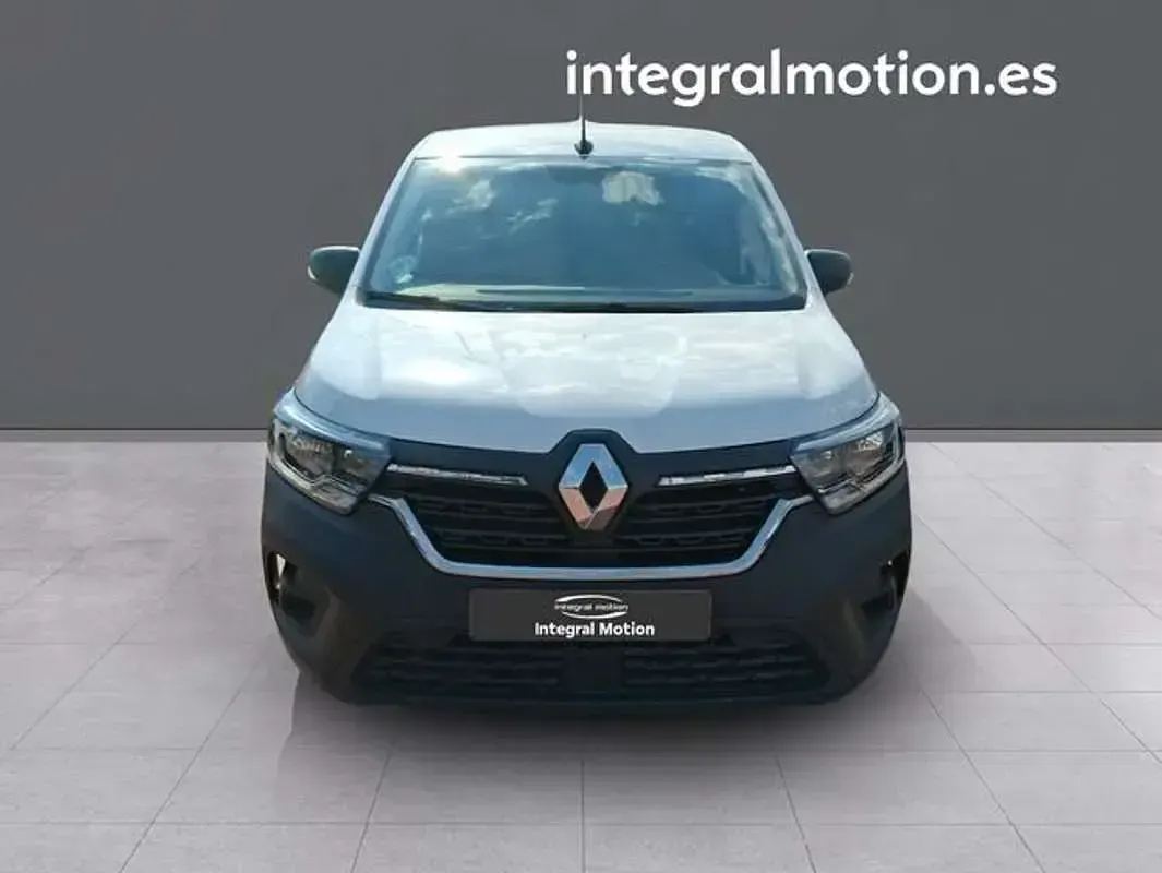 Usado Renault Kangoo 95 CV (69 kW) 2022 Blanco Monovolumen