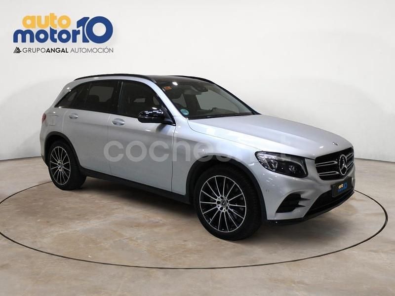 Usado Mercedes GLC220 AMG line 170 CV (125 kW) 2019 Gris / plata SUV