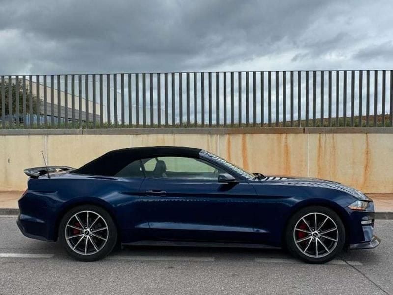 Usado Ford Mustang Convertible 291 CV (214 kW) 2019 Azul Descapotable