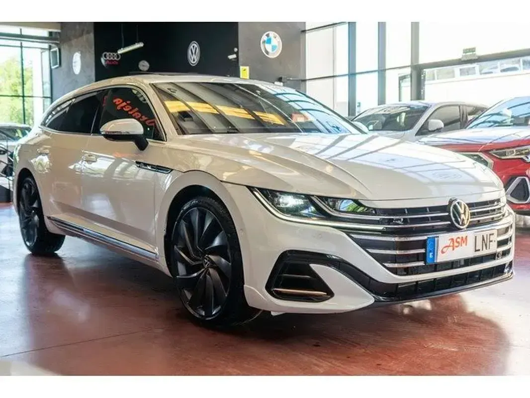 Usado VW Arteon R-line 200 CV (147 kW) 2021 Blanco Familiar