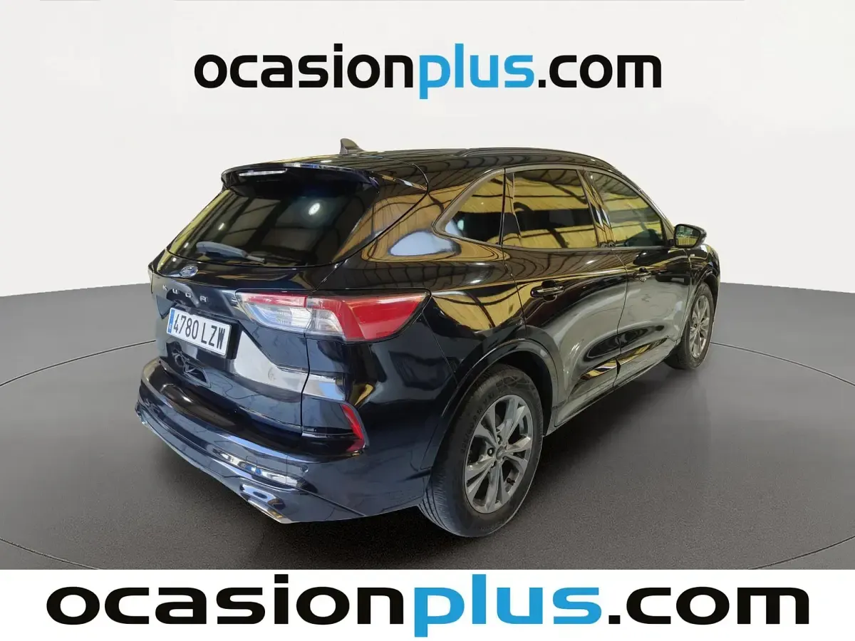 Usado Ford Kuga ST-Line 120 CV (88 kW) 2022 Negro SUV