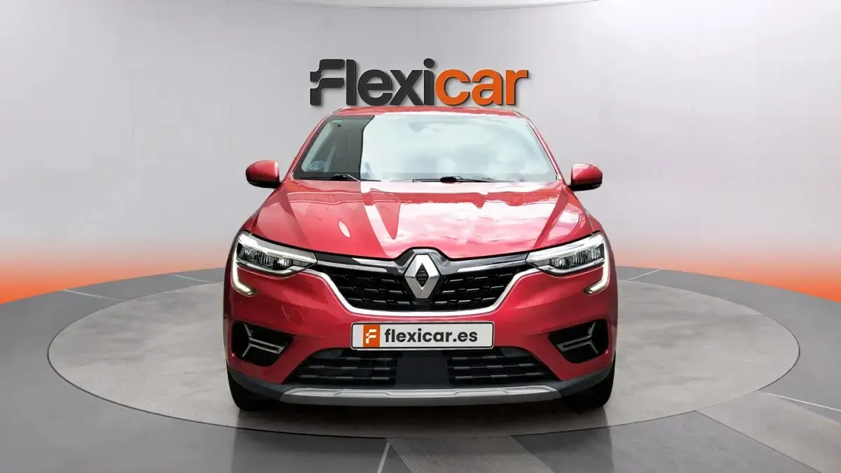 Usado Renault Arkana Equilibre 140 CV (102 kW) 2022 Rojo SUV