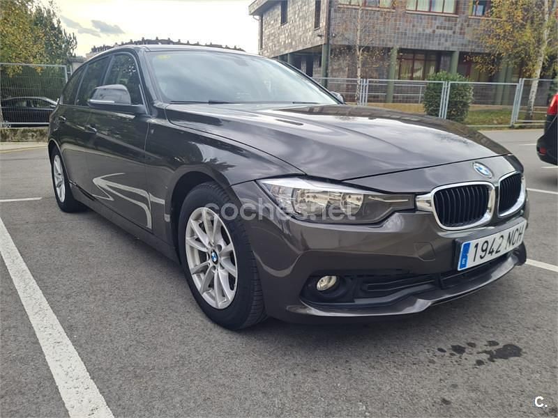 Usado BMW 320 Efficient Dynamics 163 HP (119 kW) 2015 Castanho Carrinha