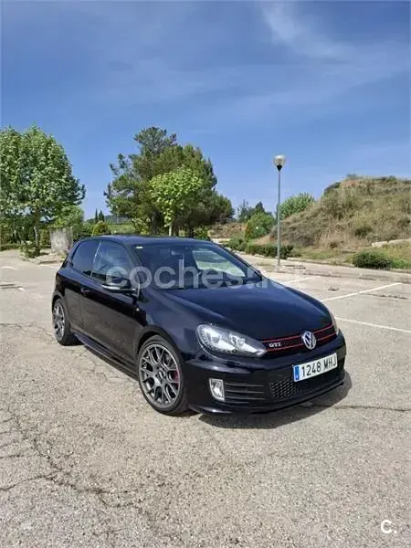 Usado VW Golf VII GTI 235 CV (172 kW) 2012 Negro Berlina
