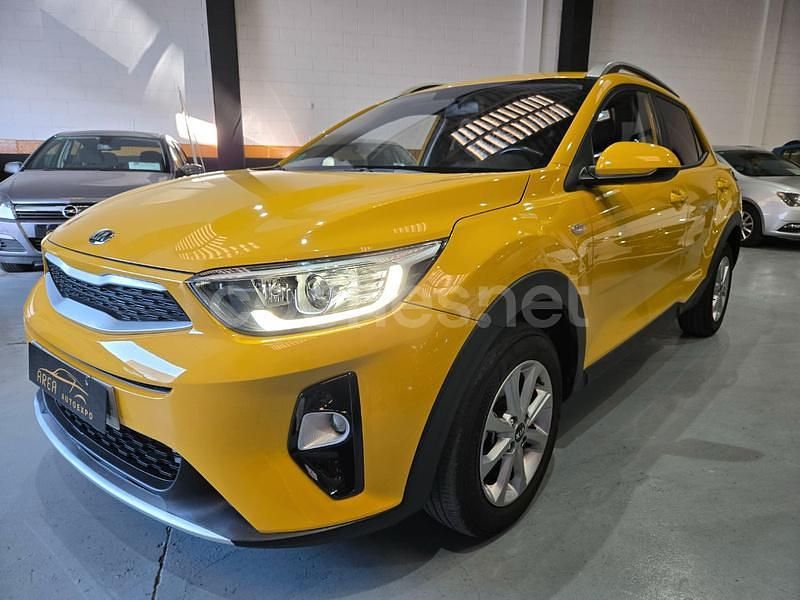 Amarillo Usado 2017 Kia Stonic SUV | 12.500 € (Caro) - Imagen 1/4