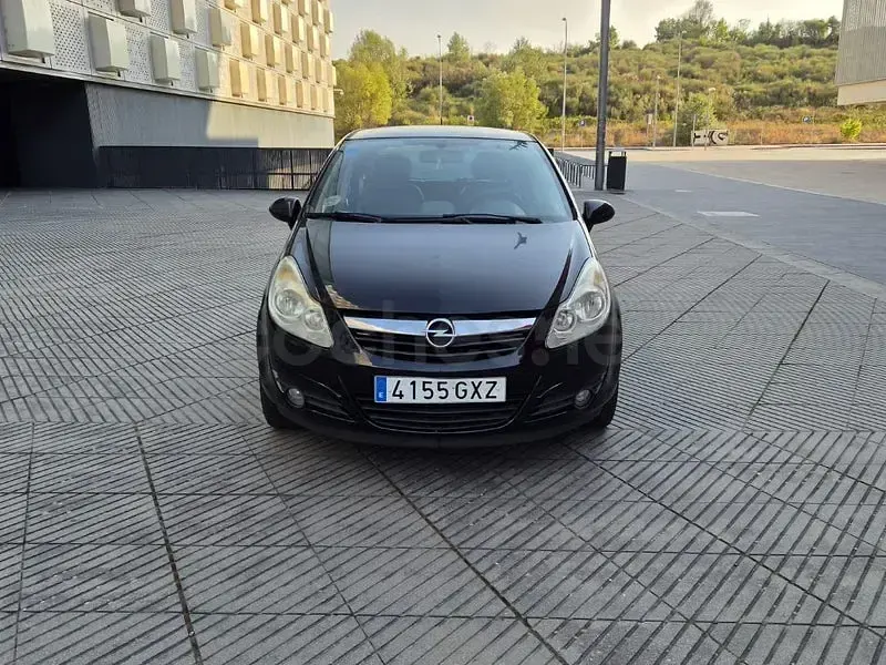 Usado Opel Corsa 75 CV (55 kW) 2009 Negro Utilitario