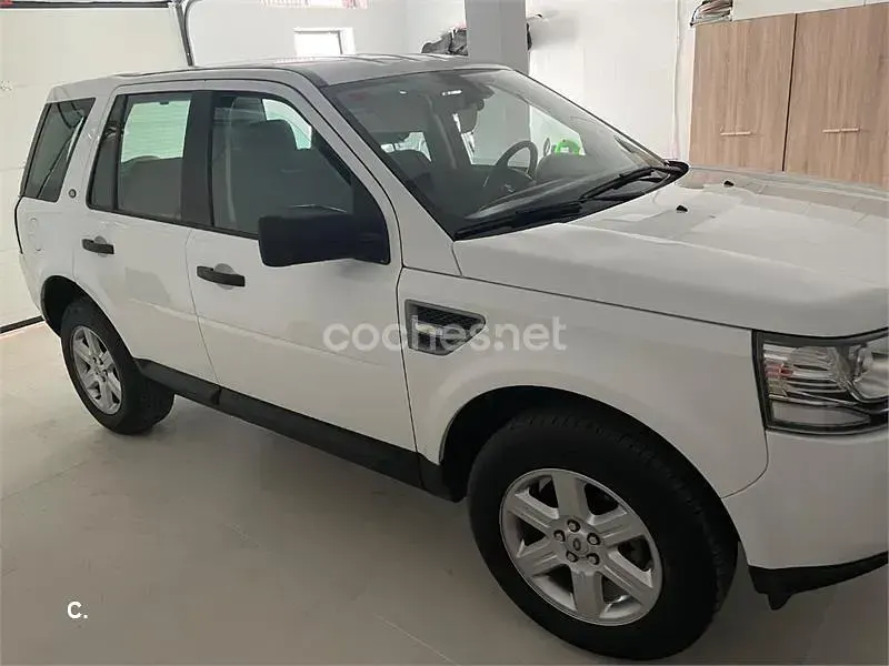 Usado Land Rover Freelander 2 S 150 CV (110 kW) 2013 Blanco SUV