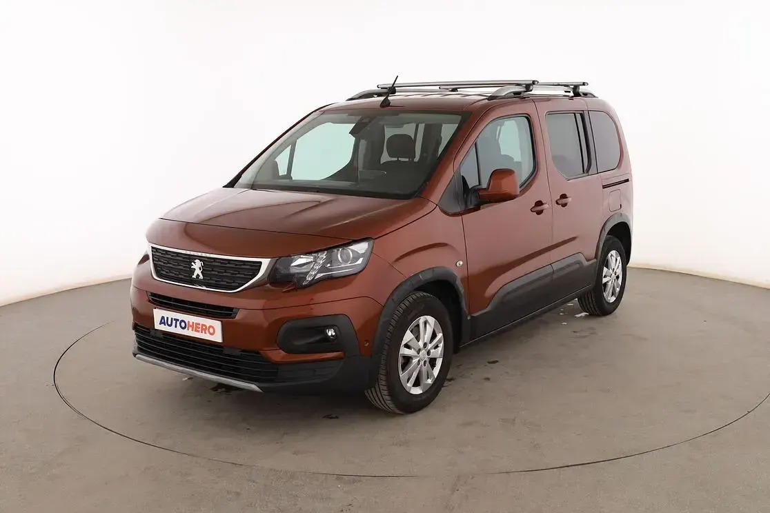 Usado Peugeot Rifter Allure 131 CV (96 kW) 2020 Monovolumen