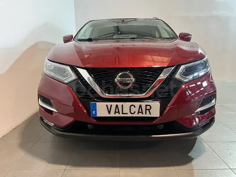 Usado Nissan Qashqai Tekna 115 CV (84 kW) 2019 Granate SUV