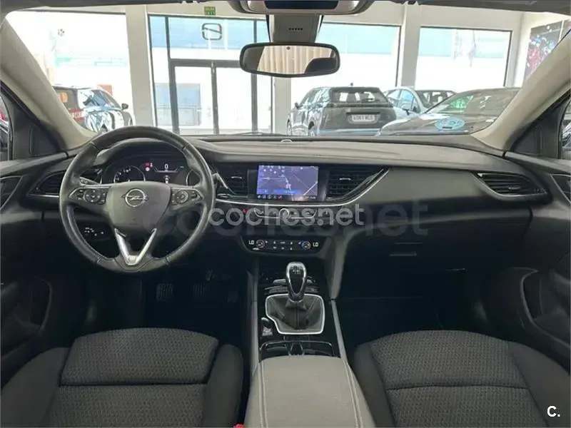 Usado Opel Insignia Business Elegance 200 CV (147 kW) 2021 Gris / plata Berlina