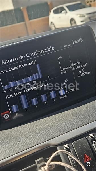 Usado Mazda 3 Edition 120 CV (88 kW) 2018 Negro Berlina
