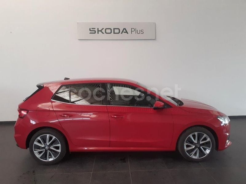 Usado Skoda Fabia Selection 150 CV (110 kW) 2024 Rojo Utilitario