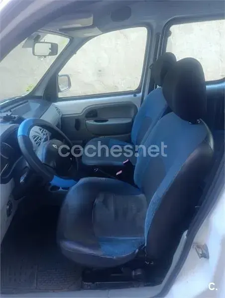 Usado Renault Kangoo 105 CV (77 kW) 2009 Blanco Monovolumen