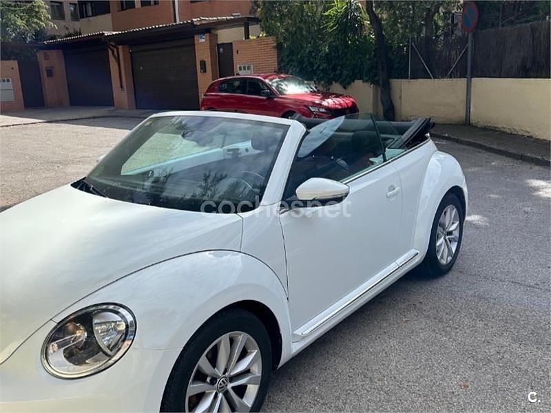 Usado VW Beetle Design 110 CV (80 kW) 2015 Blanco Utilitario