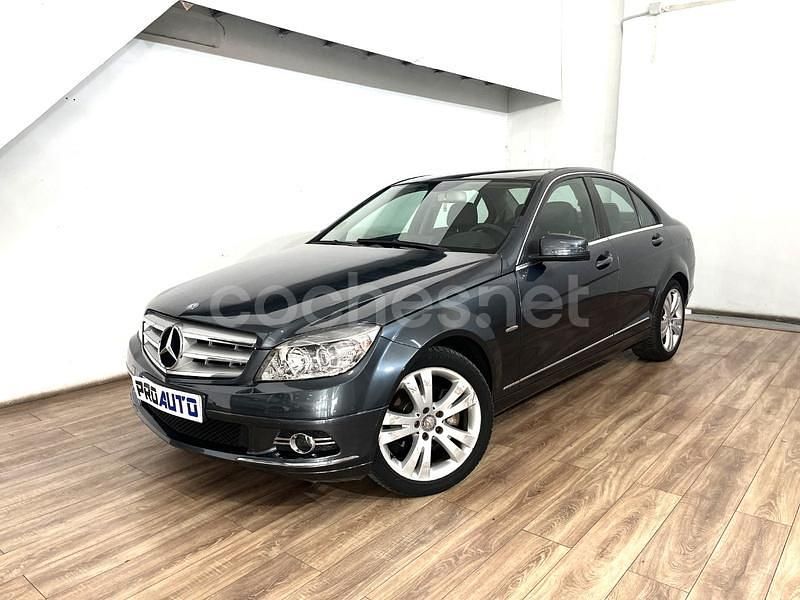 Gris / plata Usado 2009 Mercedes C200 Elegance Berlina | 9500 € (Precio justo) - Imagen 1/4