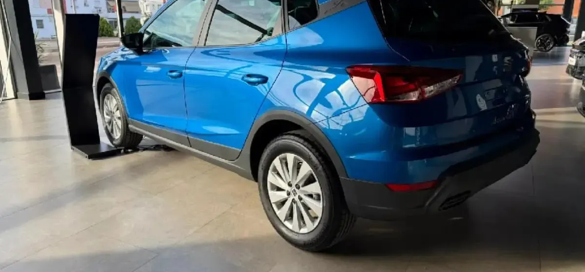 Nuevo Seat Arona Style 116 CV (85 kW) 2026 Azul saphire SUV