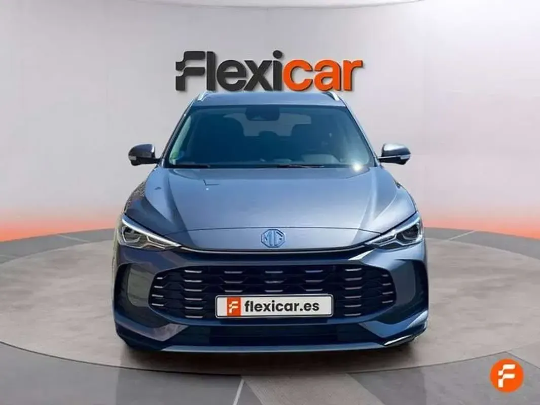 Usado MG ZS Comfort 197 CV (144 kW) 2026 Gris SUV