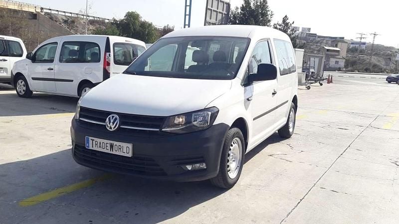 Usado VW Caddy 102 CV (75 kW) 2020 Blanco Monovolumen