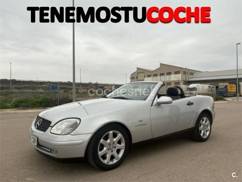 Usado Mercedes SLK230 193 CV (141 kW) 2000 Gris / plata Descapotable