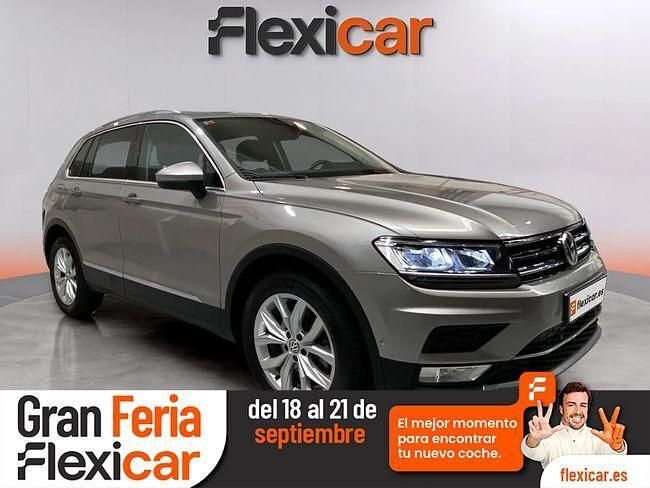 Gris Usado 2017 VW Tiguan Advance SUV | 20.990 € (Precio justo) - Imagen 1/4