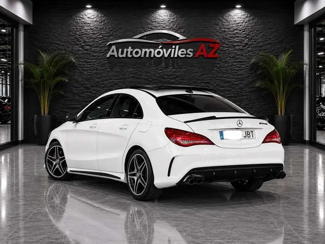 Occasion Mercedes CLA200 AMG line 136 PK (100 kW) 2015 Wit Coupé