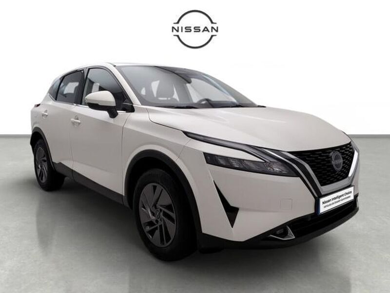 Lunar white (perlada) Usado 2023 Nissan Qashqai Acenta SUV | 23.900 € (Precio justo) - Imagen 1/4