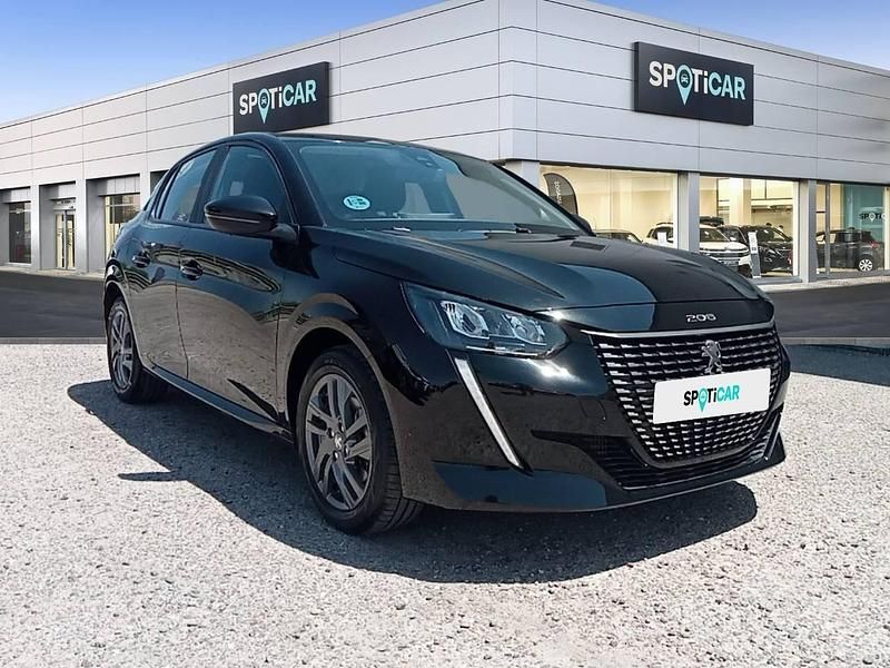Usado Peugeot 208 Active 100 CV (73 kW) 2022 Negro Utilitario