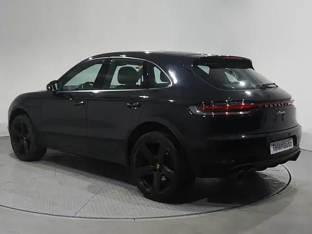 Begagnad Porsche Macan 245 HK (180 kW) 2021 Svart SUV