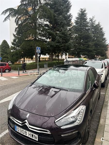 Usado Citroën DS5 163 CV (119 kW) 2014 Granate Utilitario