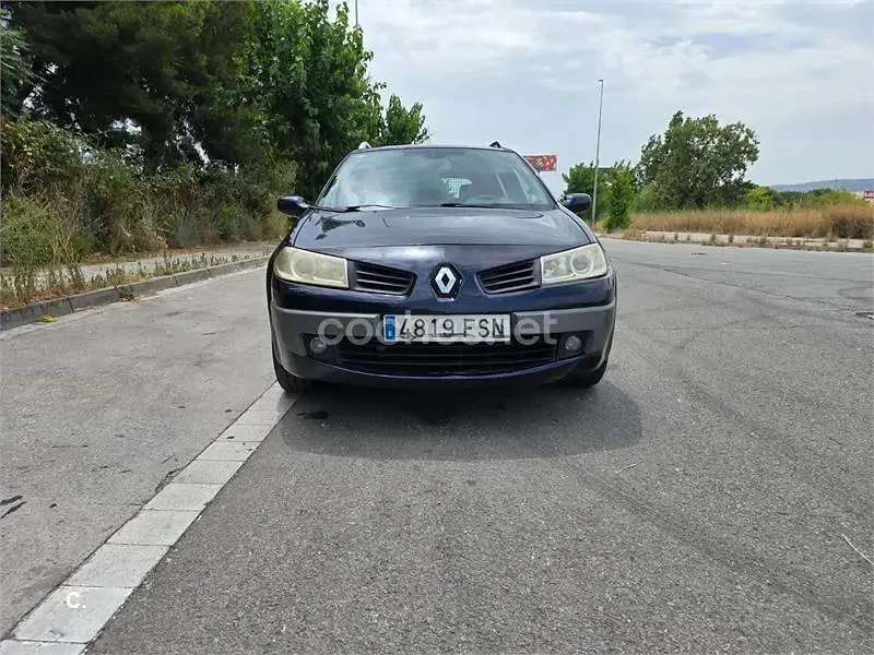 Usado Renault Mégane GrandTour Dynamique 105 CV (77 kW) 2007 Azul Familiar