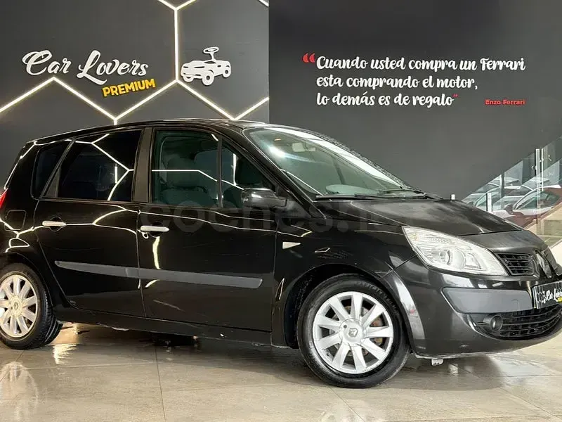 Usado Renault Scénic 110 CV (80 kW) 2008 Negro Monovolumen