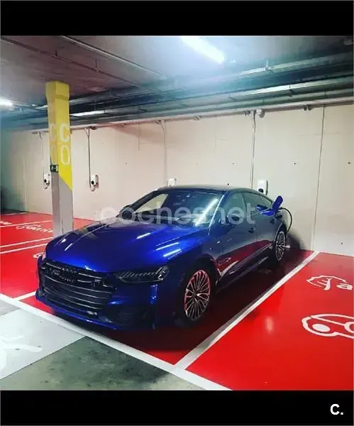 Usado Audi A7 Ambiente 367 CV (269 kW) 2023 Azul Berlina