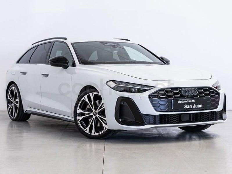 Blanco Usado 2024 Audi A5 Ambiente Familiar | 54.990 € (Un poco caro) - Imagen 1/4