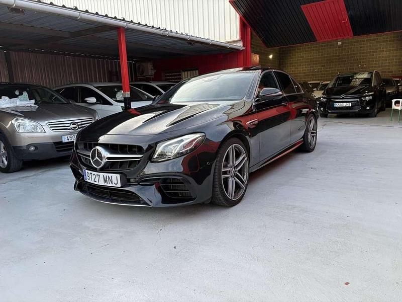 Usado Mercedes E63 AMG AMG 612 CV (450 kW) 2017 Negro Berlina