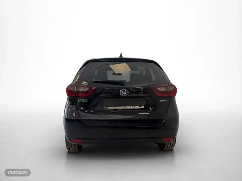 Usado Honda Jazz Executive 109 CV (80 kW) 2023 Negro Utilitario