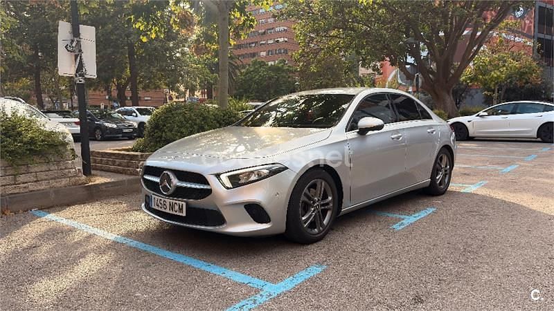 Gris / plata Usado 2020 Mercedes A180 Berlina | 20.000 € (Super precio) - Imagen 1/4